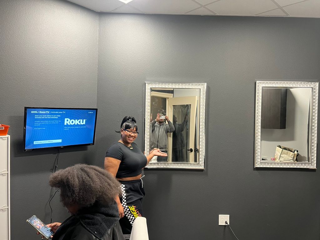 Ashley’s mirrors and her tv! In Phenix salon!