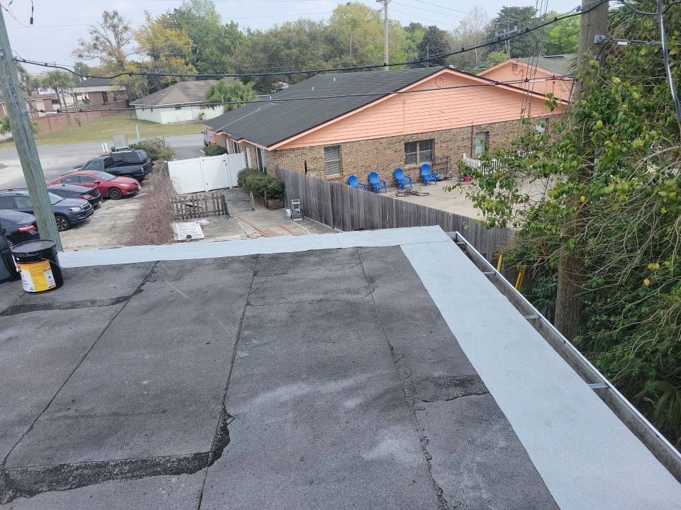 Commercial flat roof repair 