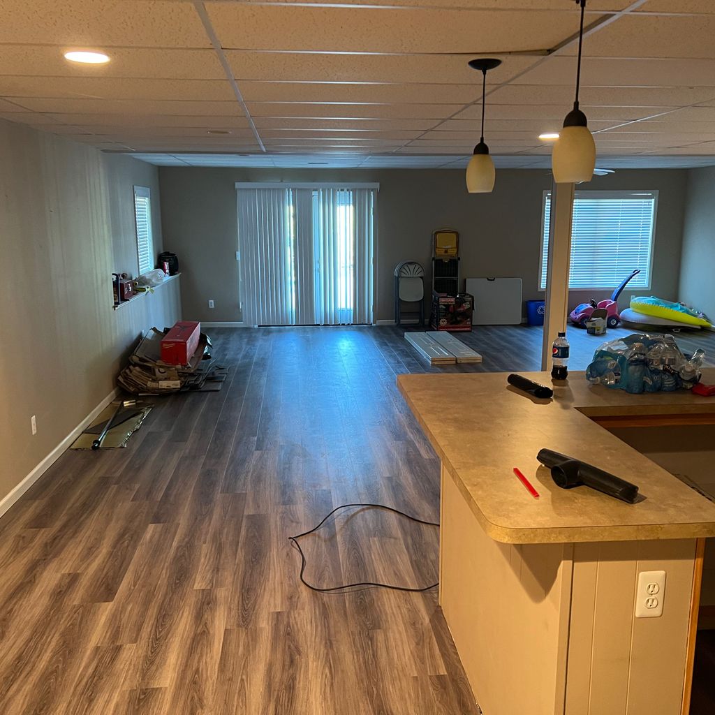 Mi Decks & More, LLC