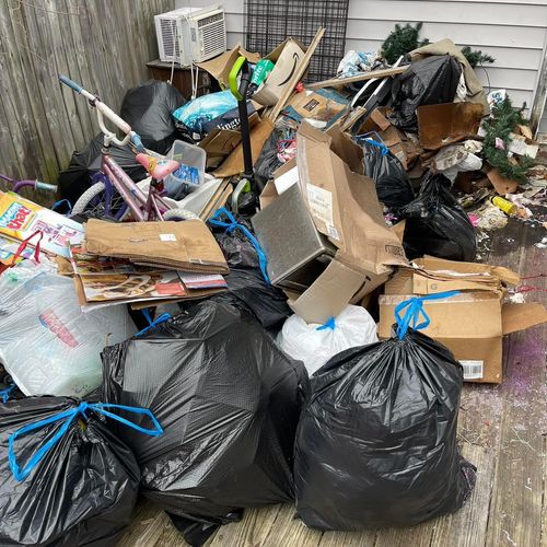 Junk removal Worcester Ma 