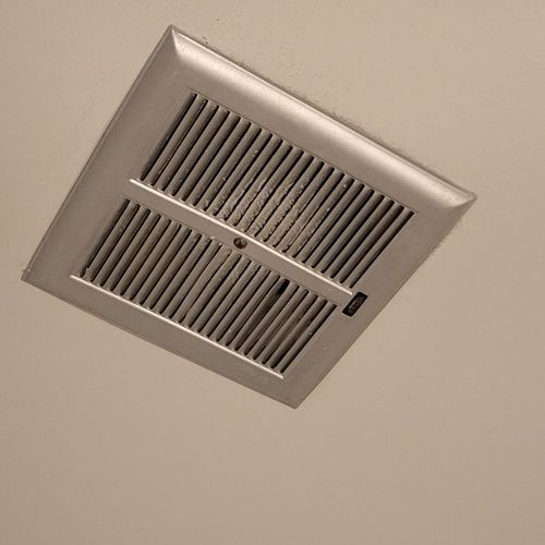 Kenys replaced the bathroom exhaust fan of my hous