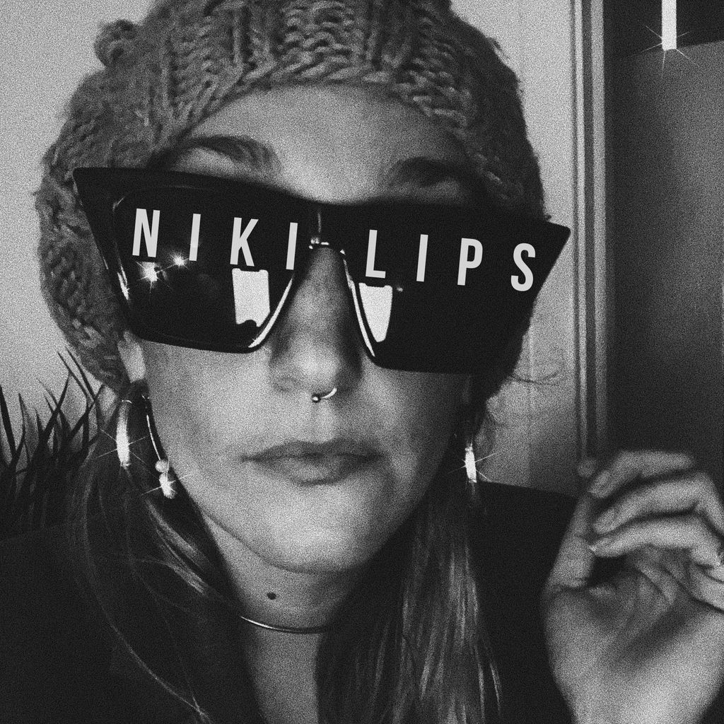 Niki Lips