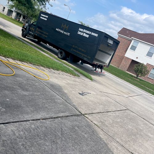 I would 100% recommend this moving company. I book