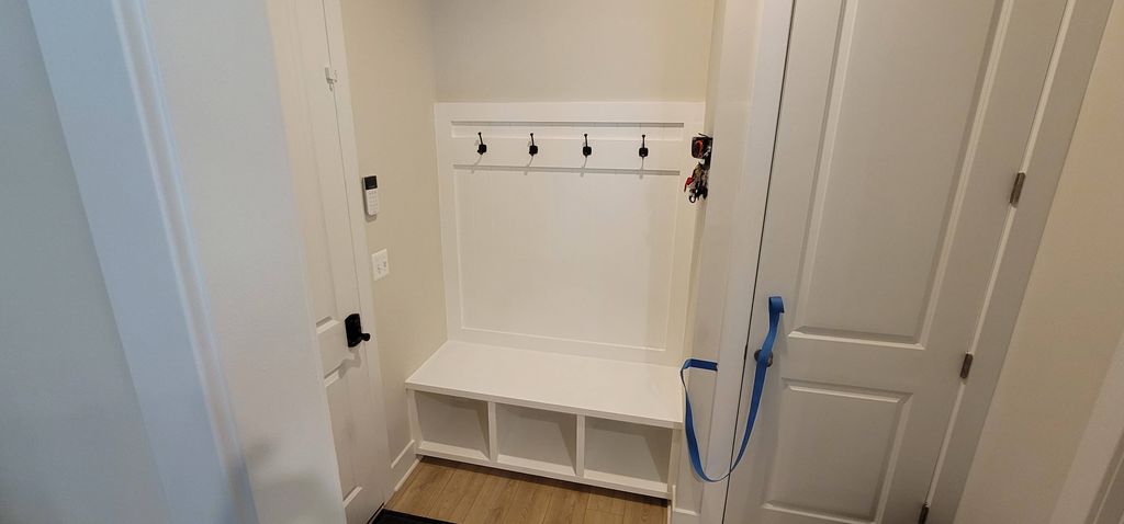 mud room bench.