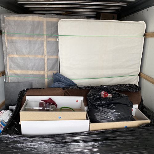 2 bedroom in 20’ truck 