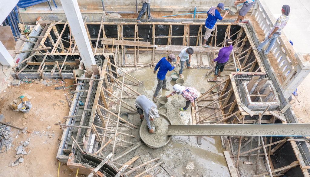 concrete pool construction