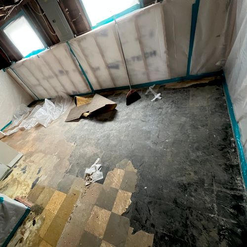 Asbestos Floor Tile/Mastic on Concrete Before 