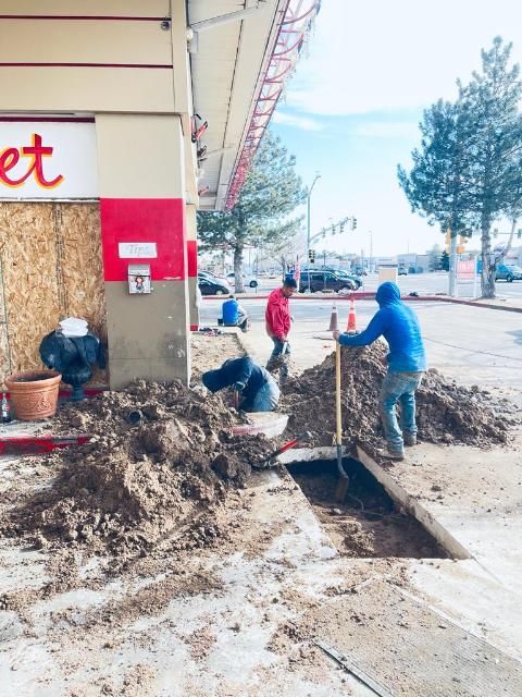 Labor men in action!