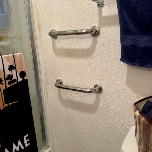 Roman installed these grab bars for me in my bathr