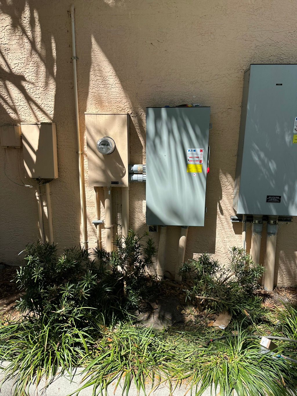 400 amp 3 phase main disconect