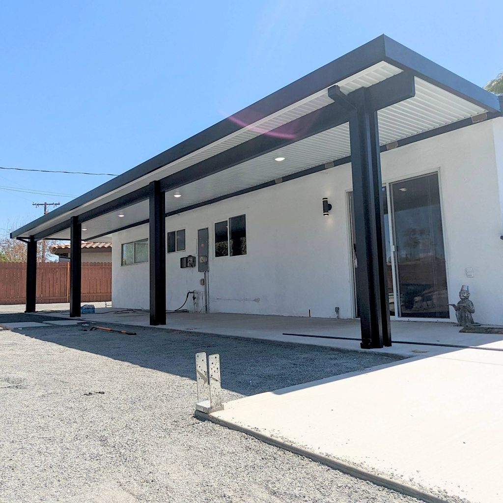 Black trim/White roof 7'x40' cover