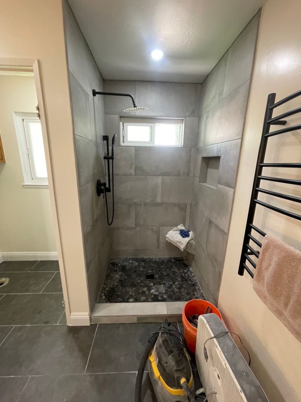 Shower Walls and Floor Tile