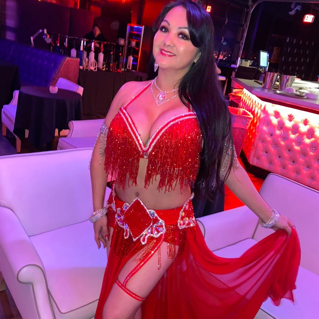 Mari Belly dancer in Las Vegas
