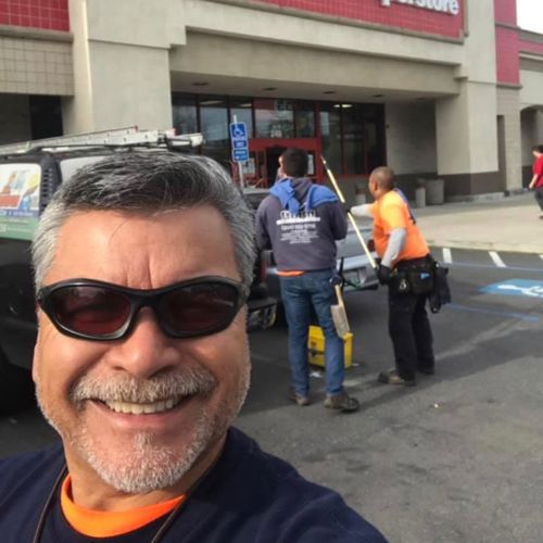 Mr. Squeegee Window & Solar Panel Cleaning, LLC Profile Picture