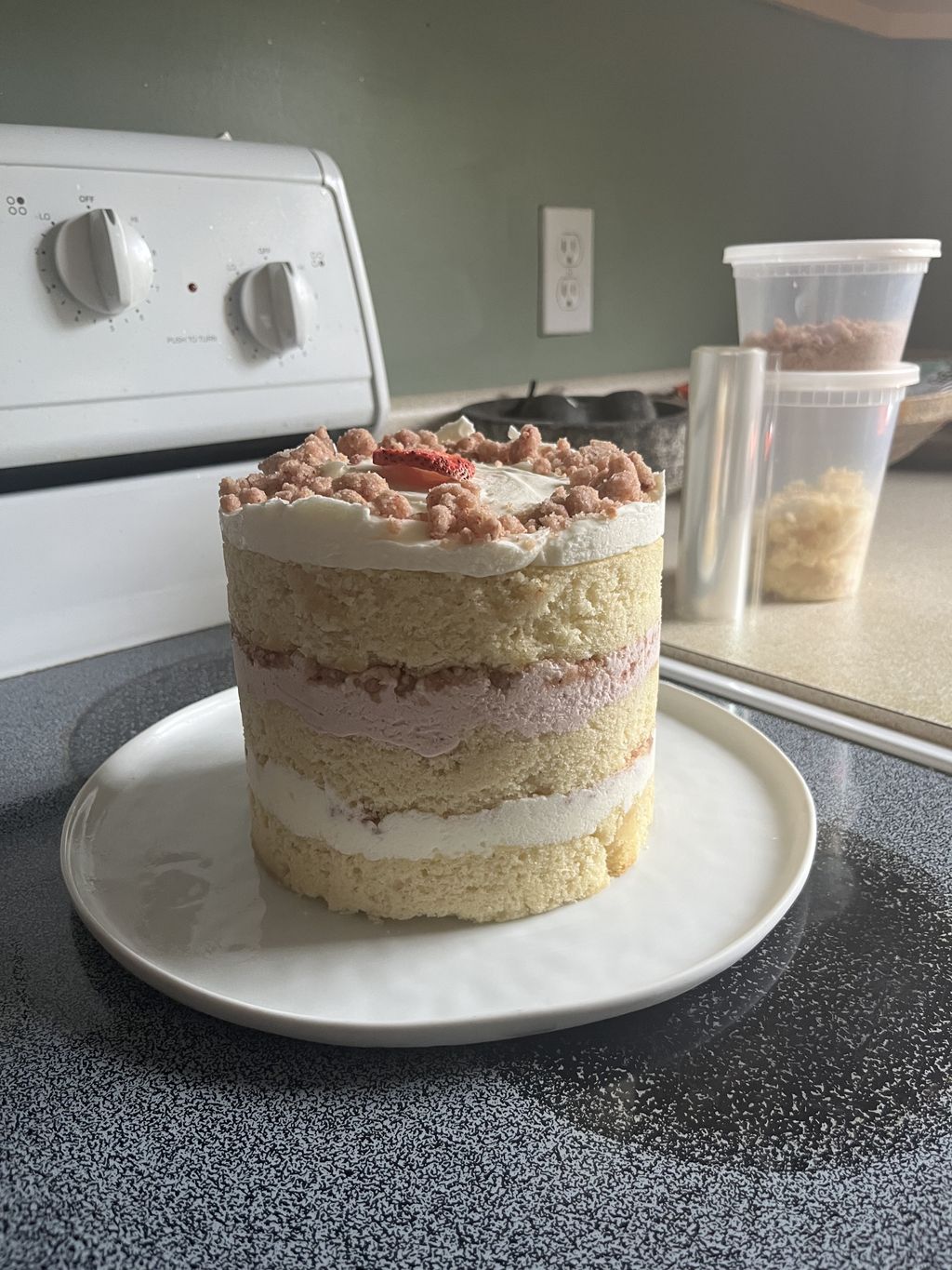 Strawberry vanilla bday cake 