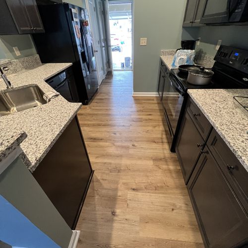 kitchen hardwood flooring installation 