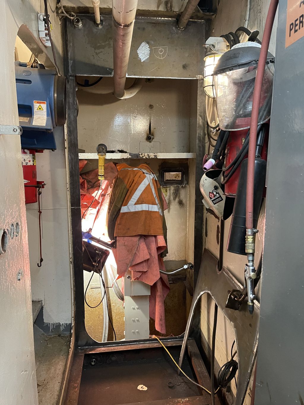 Class 1 hinged water tight door fit/ weld on fishi