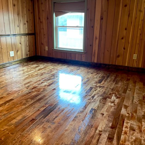 Hardwood Floor Refinishing