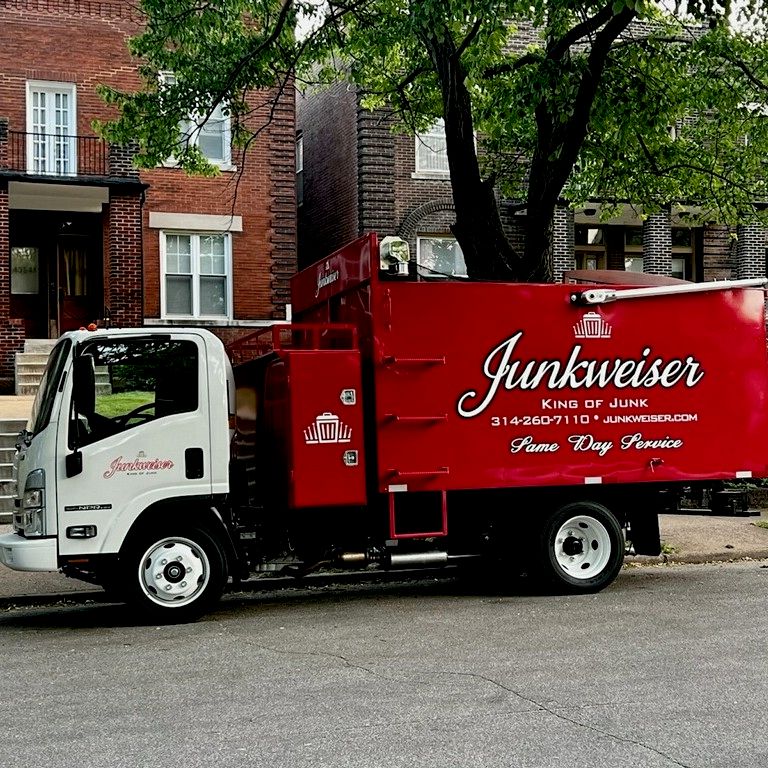 Junkweiser / K&K Moving LLC
