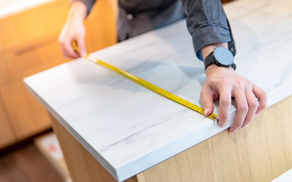 How deep are countertops?