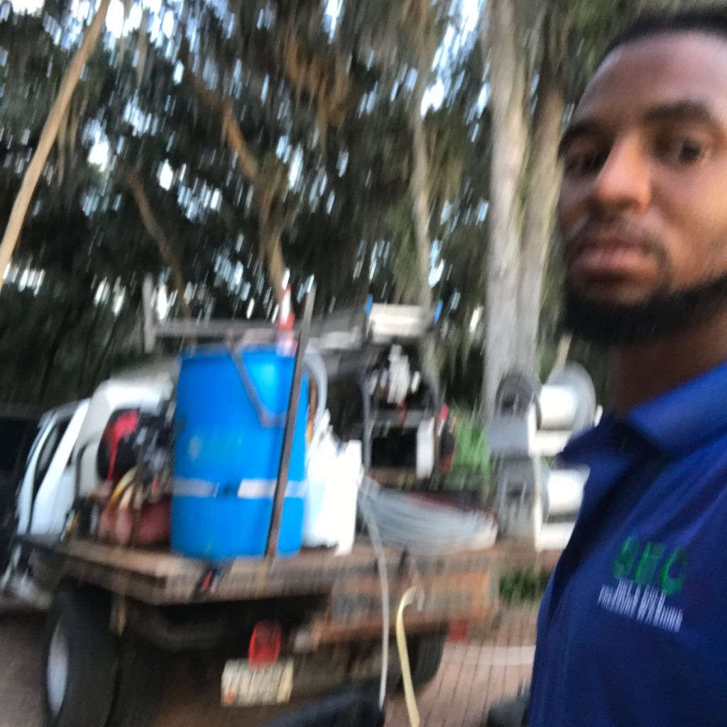 Holloway & Bryant cleaning service