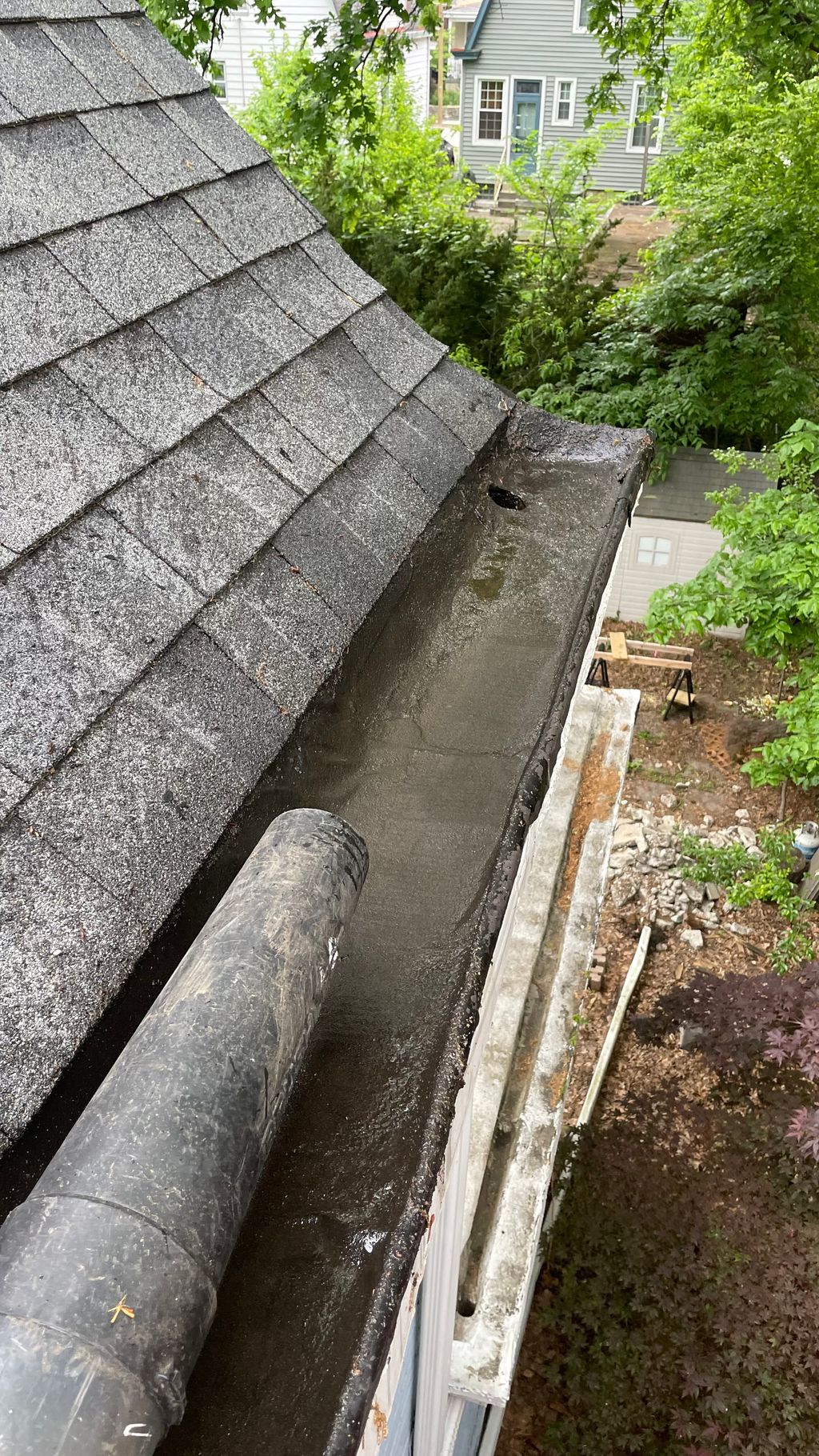 Gutter Cleaning and Maintenance