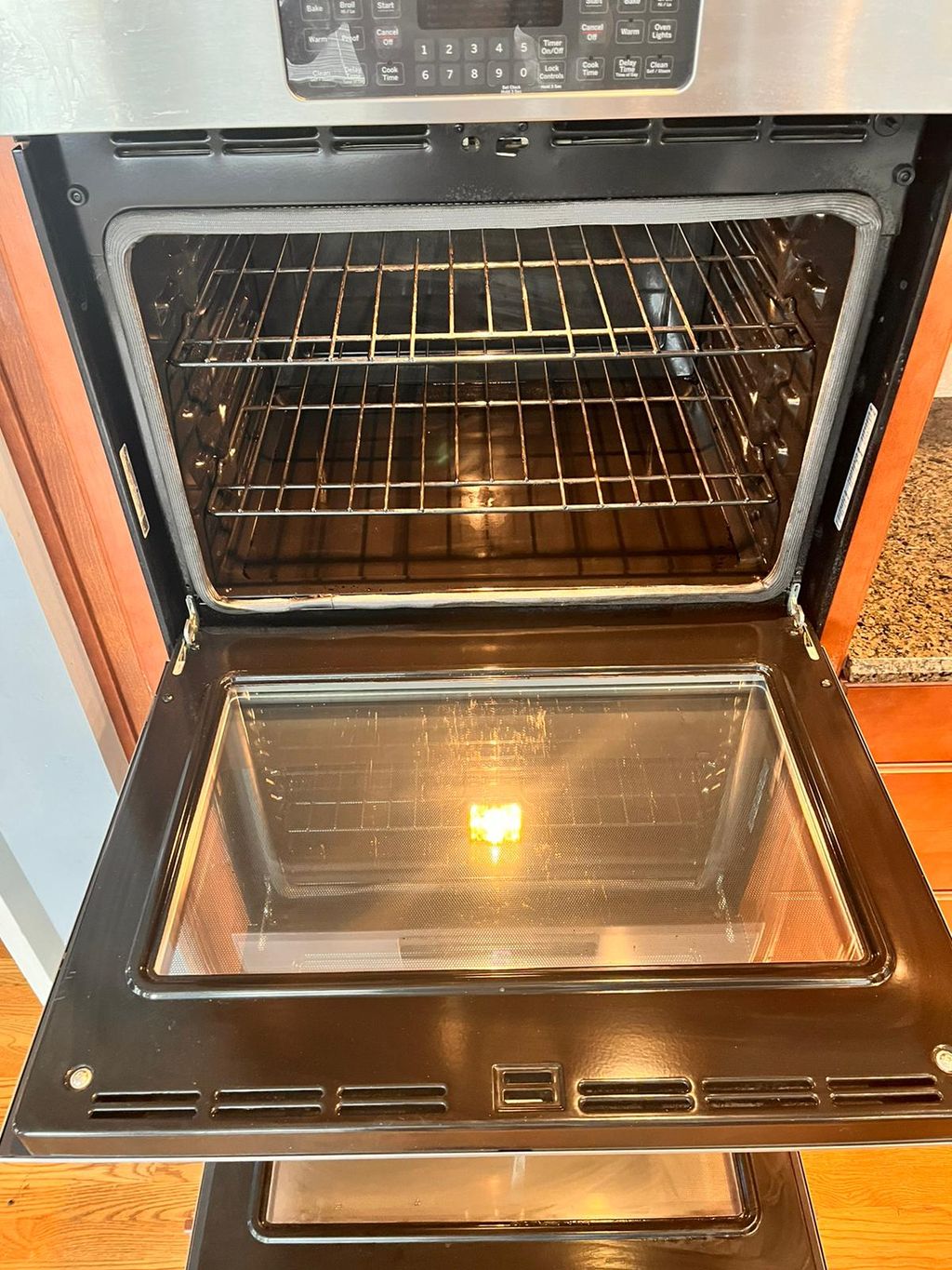 Oven clean 