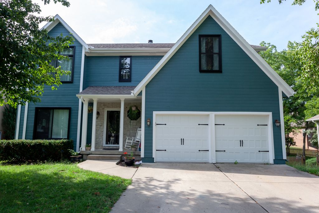 Residential Exterior re-paint 