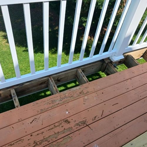 Deck Staining and Sealing