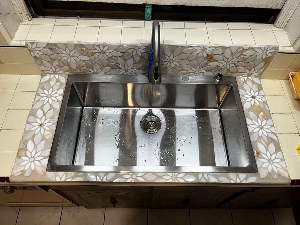 Updated Stainless Sink with custom mosaic.