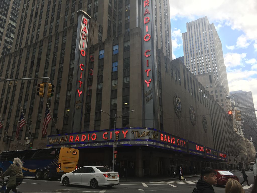 The office is located in Radio City Building at Ro