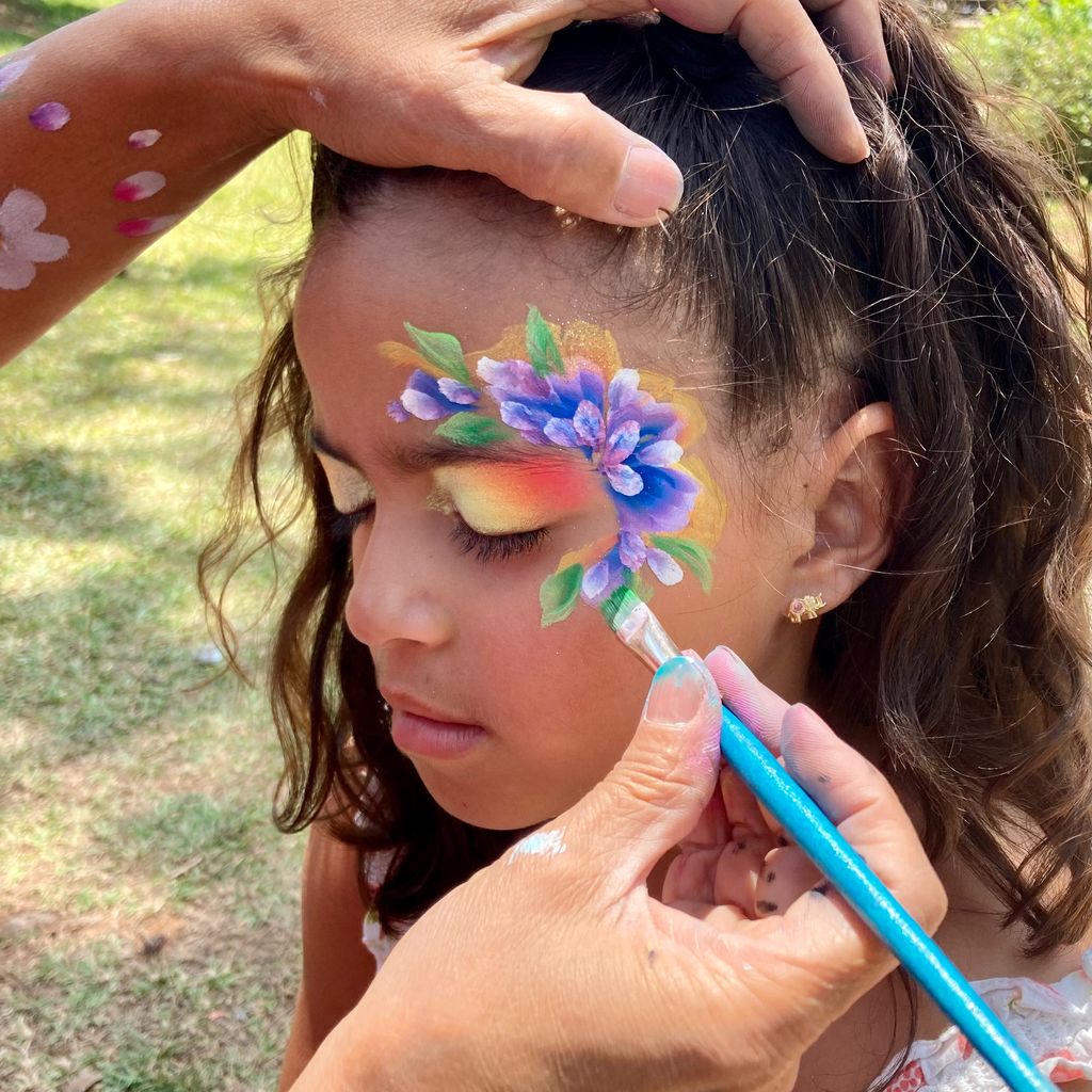 Color Me Face Painting and Balloon Twisting