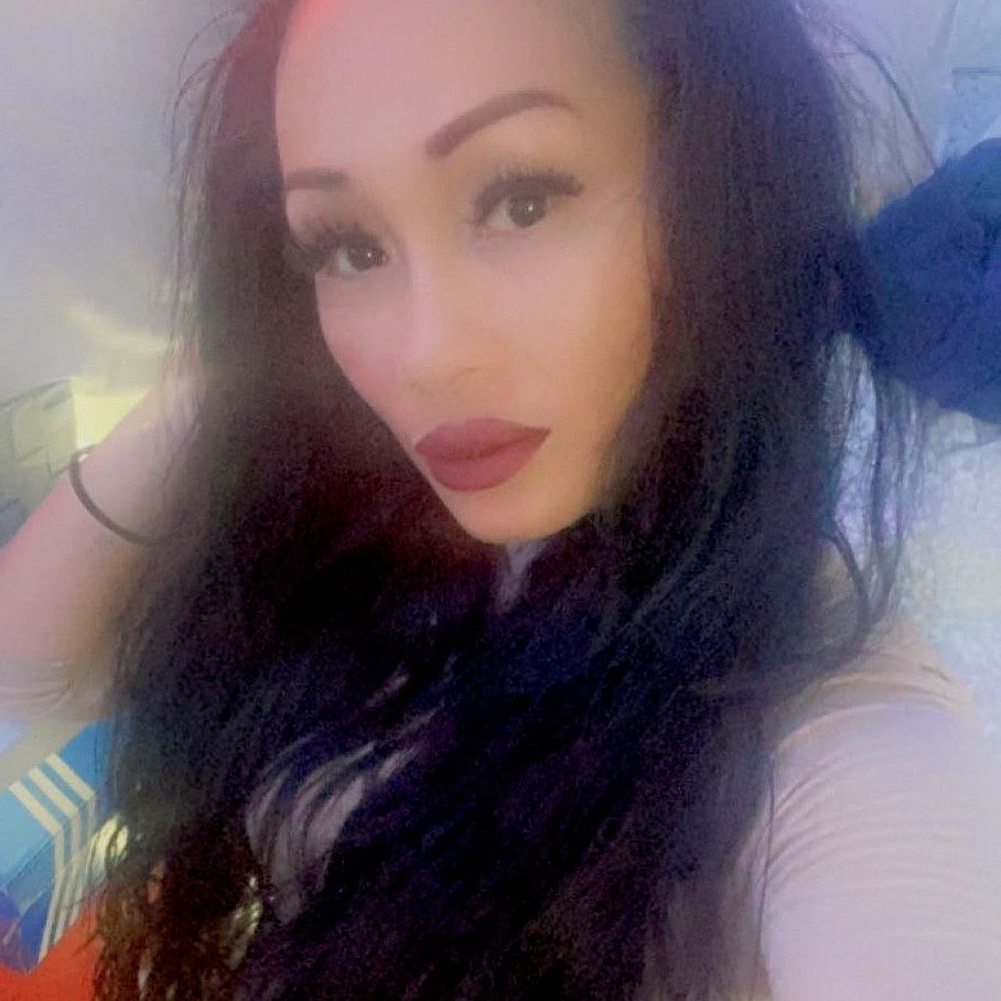 Pretty Girl Maid Services