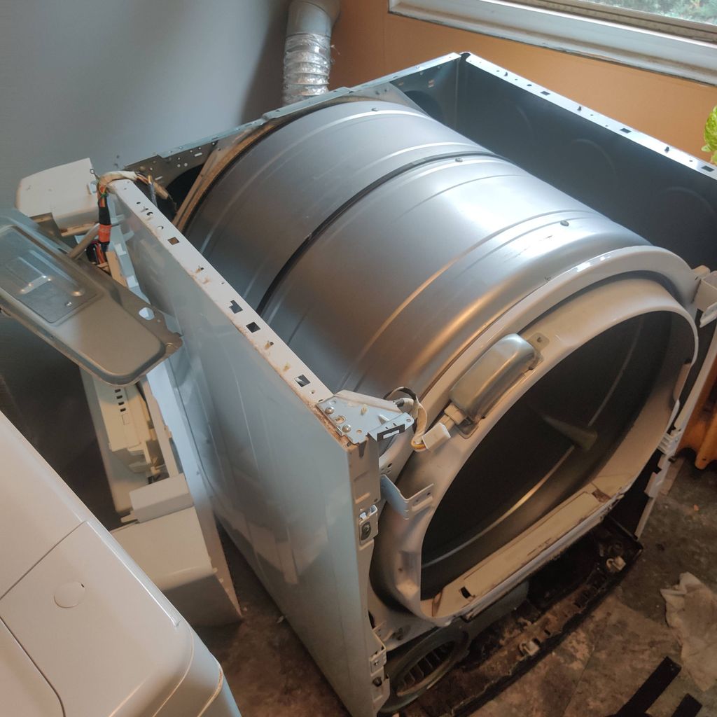 Replacement drum belt on dryer 
