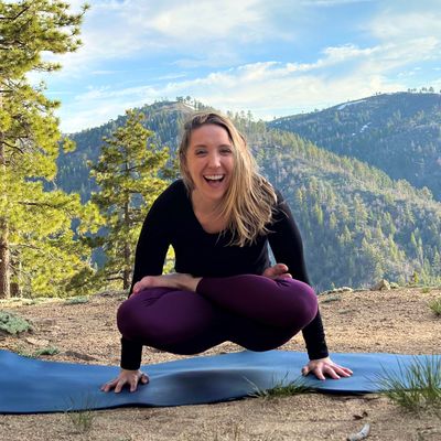 Avatar for Heather Flynn Yoga