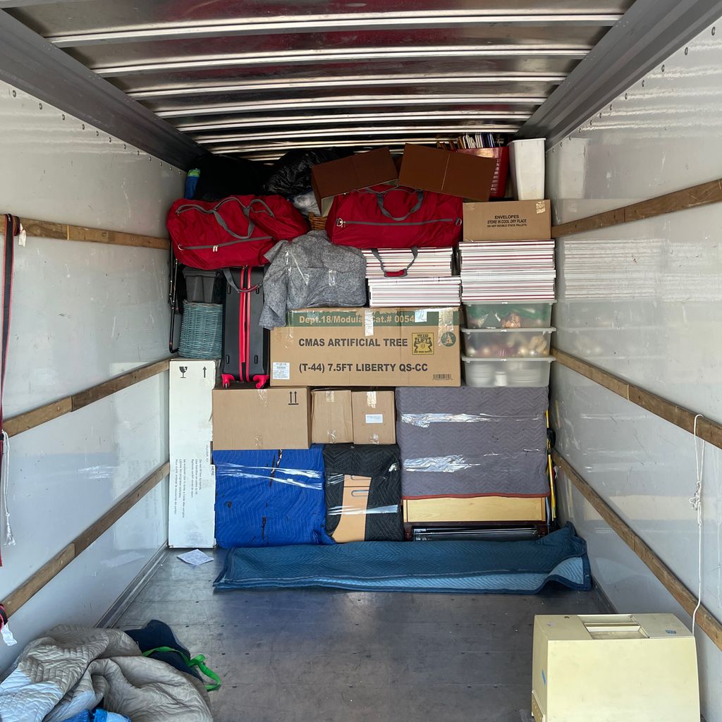 Magic Moving Co.