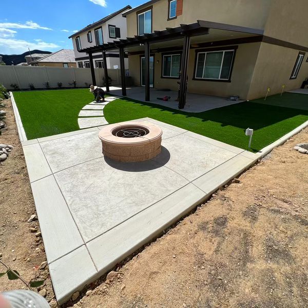 F&L Concrete