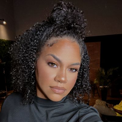 Avatar for Rhiana Dion MUA