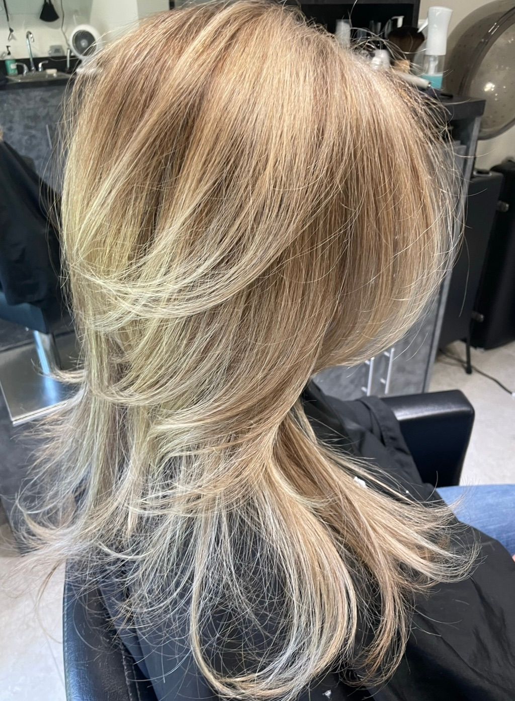 Butterfly cut’. Volume layers and soft ends