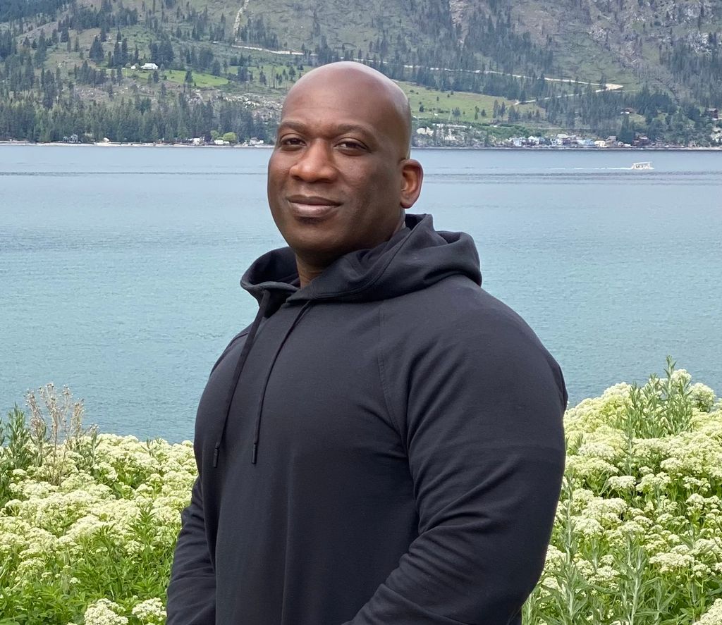 KG with Lake Chelan in the backdrop