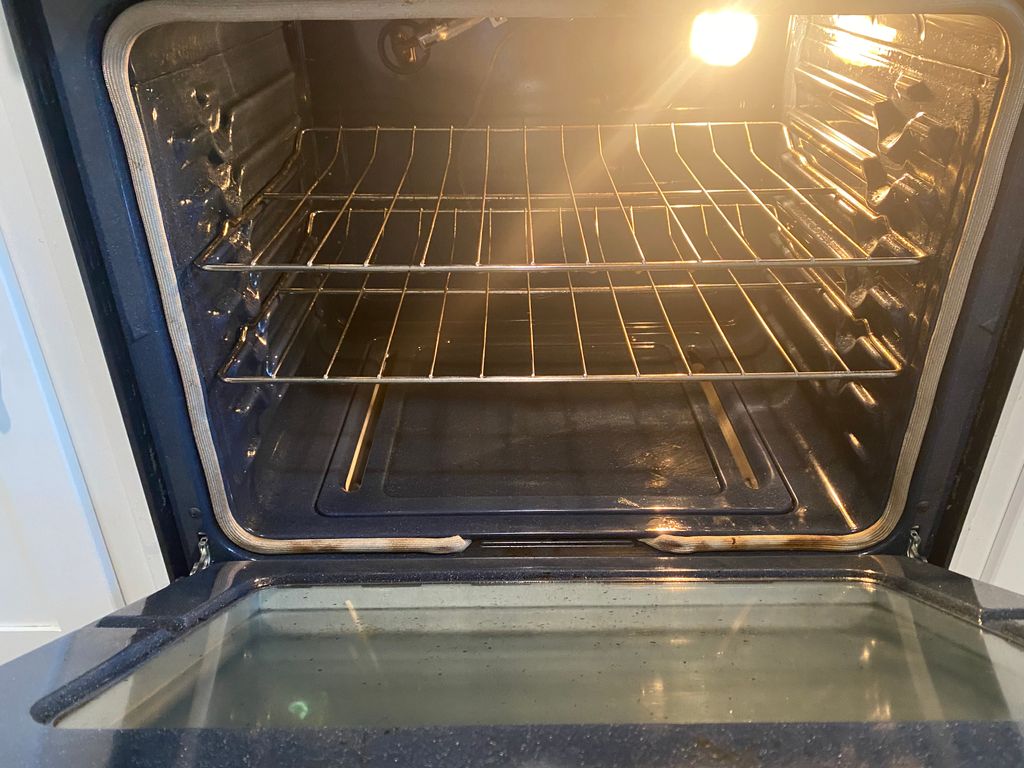 Oven