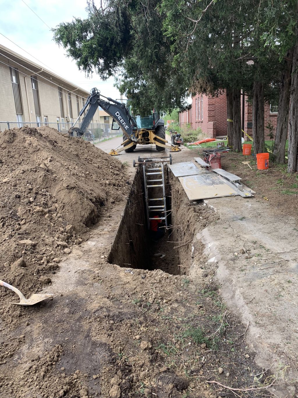 Replacement of a section of sewer service 