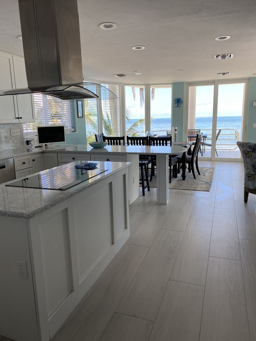 Kitchen cleaning