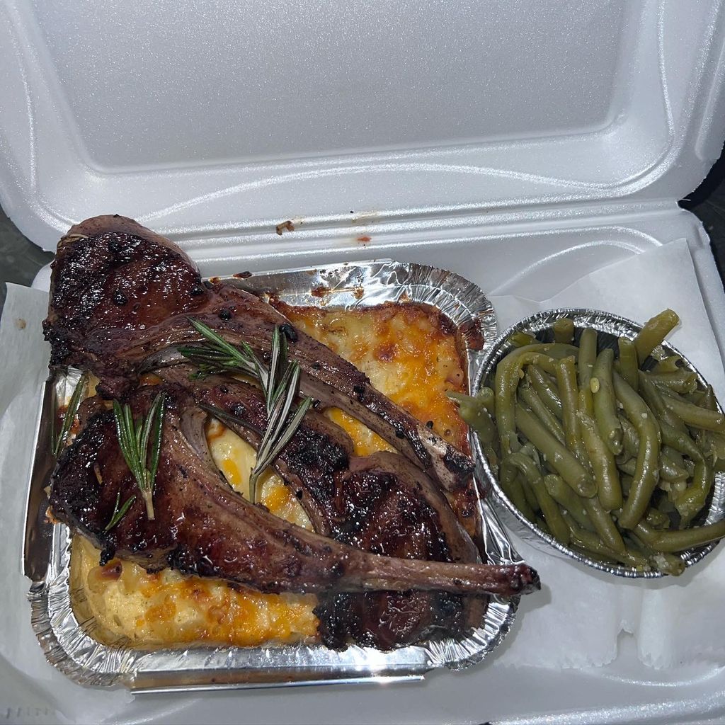 Boxed Lunch- Queen Mac, Lamb Lollipops