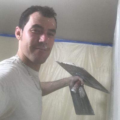 Avatar for Douglas plastering and panting