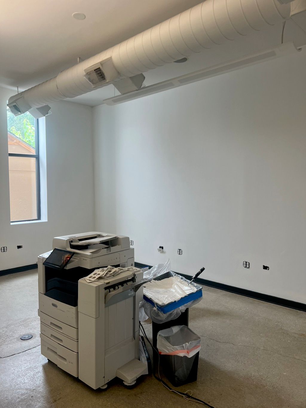 Color change/ trim for an office 