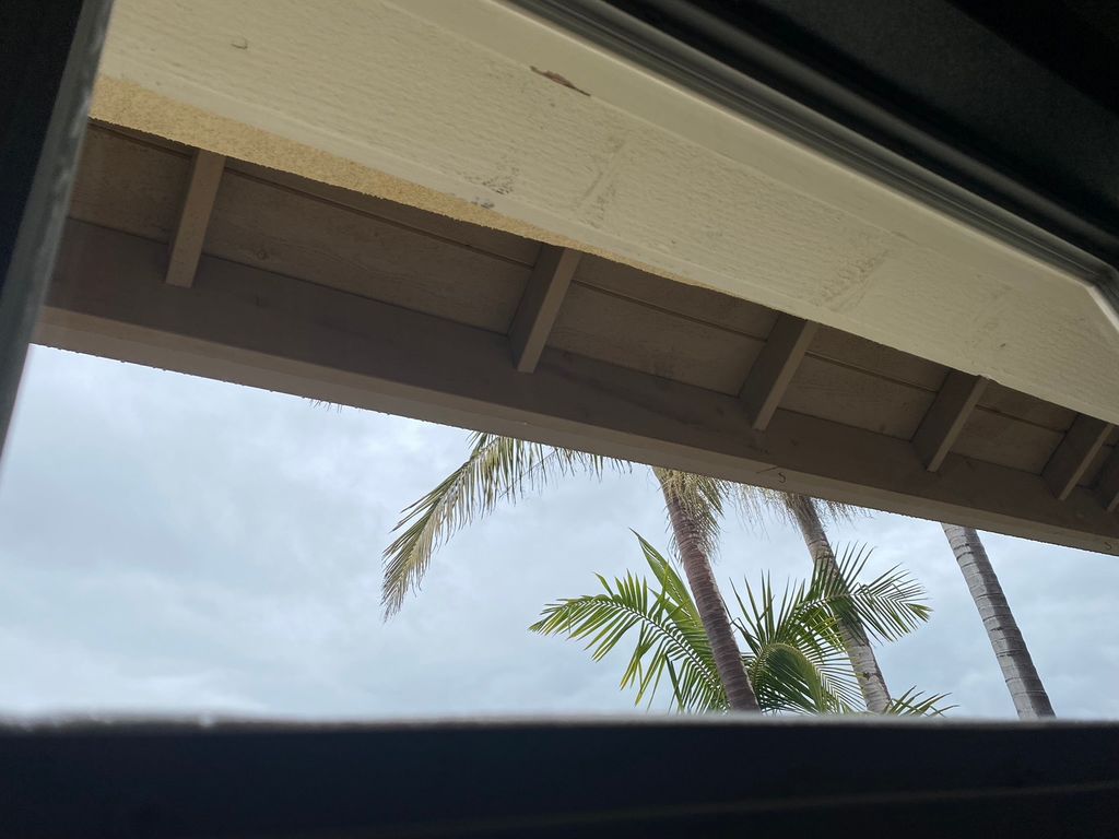 Garage door windows look great✅