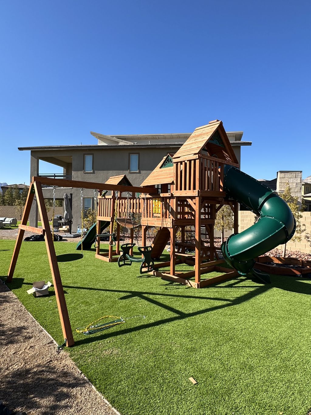 Play Equipment Construction and Assembly