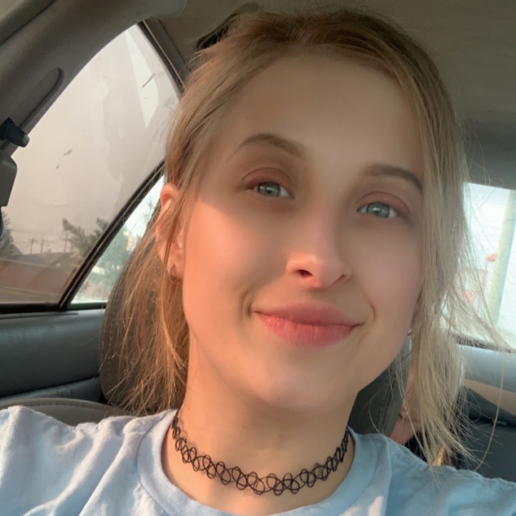 Amber Marie Angelo 🤪