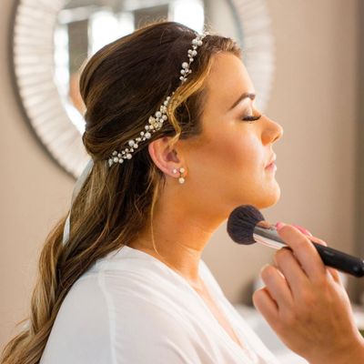 Airbrush Makeup Near Me - Find Airbrush Makeup Places on ! [US]